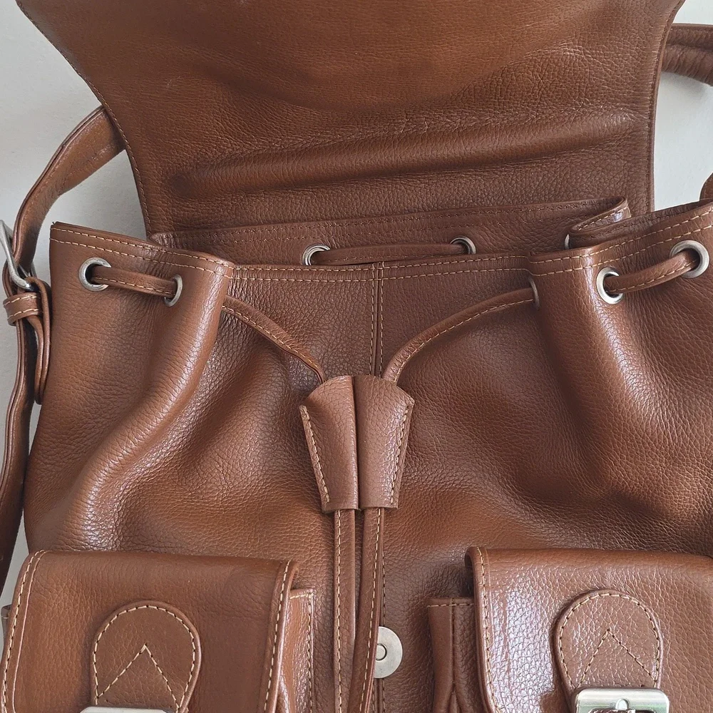 Two Pretty | Full Grain Leather Convertible Backpack - Picture 7 of 17